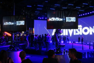 FTC sues to block the $69 billion Microsoft-Activision Blizzard merger